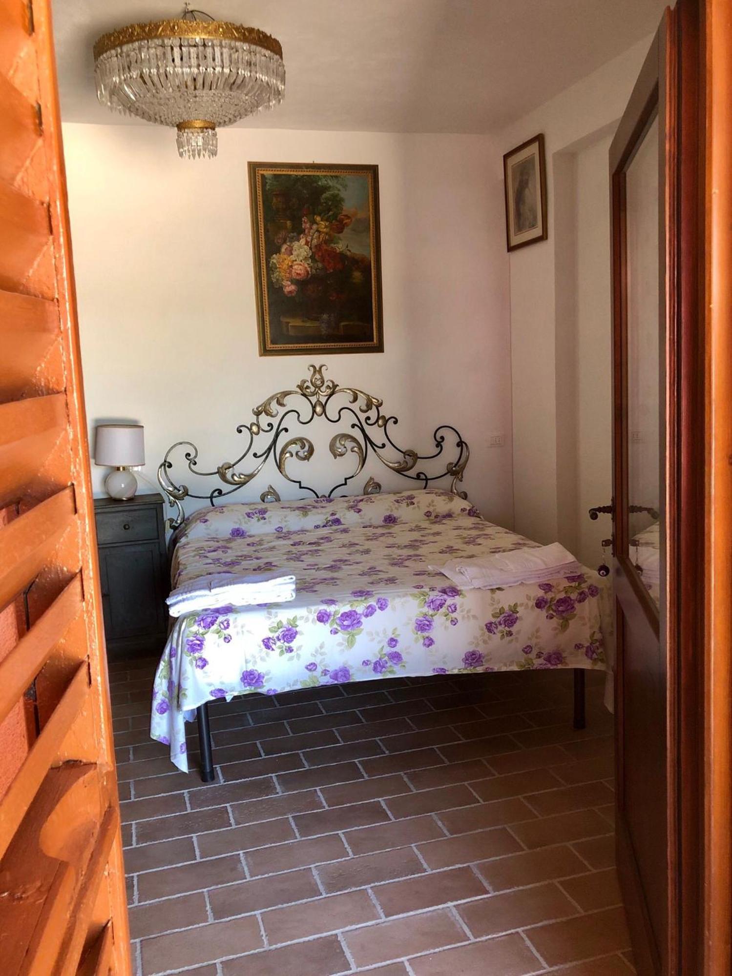 Appartamento Fronte Piscina 몬테마르치아노 외부 사진